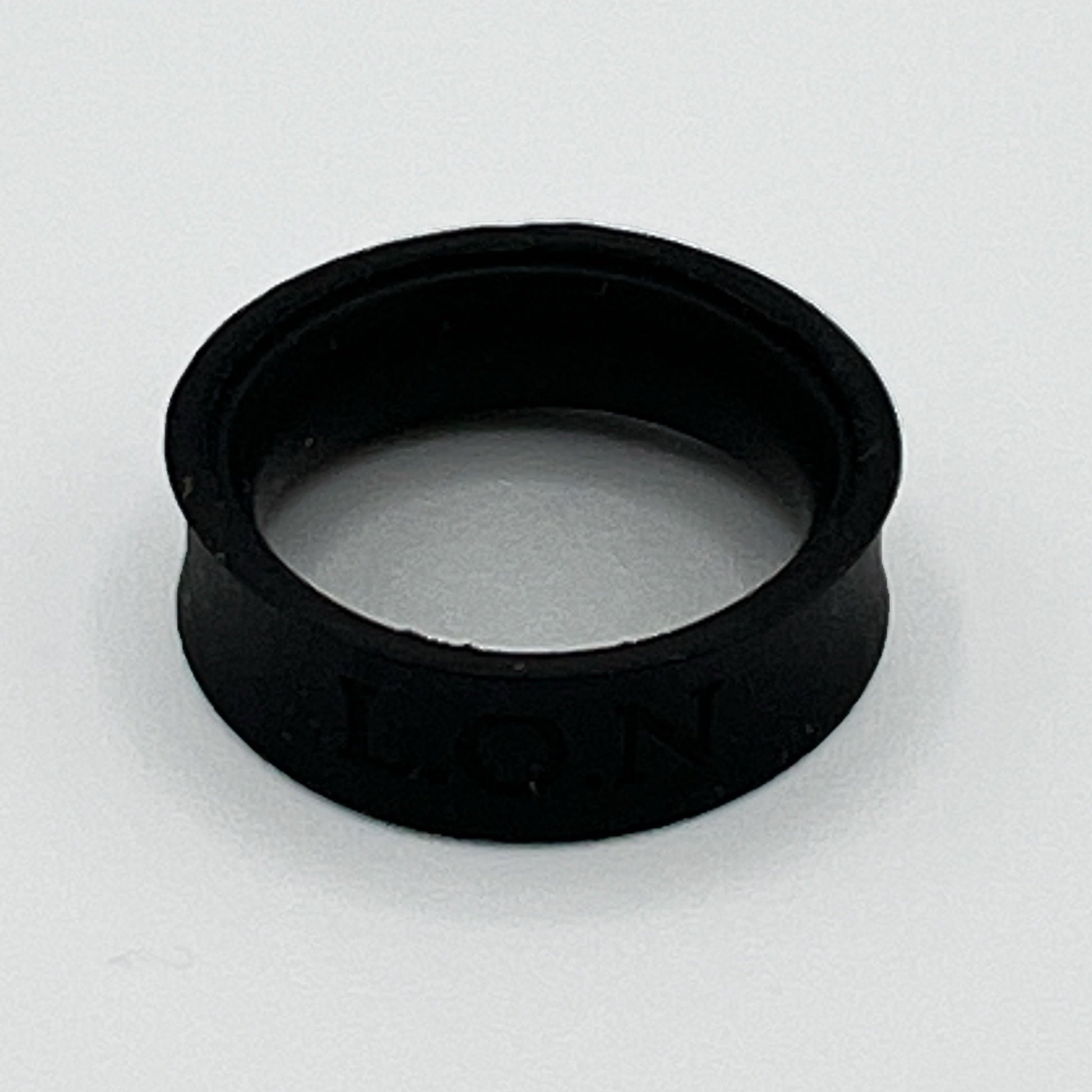 silicone ring, 8mm wide, weighs 1.2 grams, black silicone ring