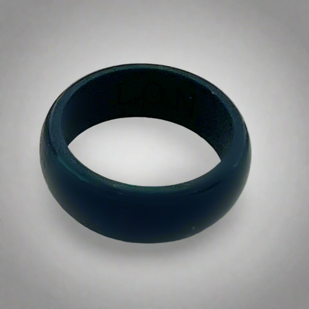 silicone ring, 8mm wide, weighs 1.2 grams, black silicone ring