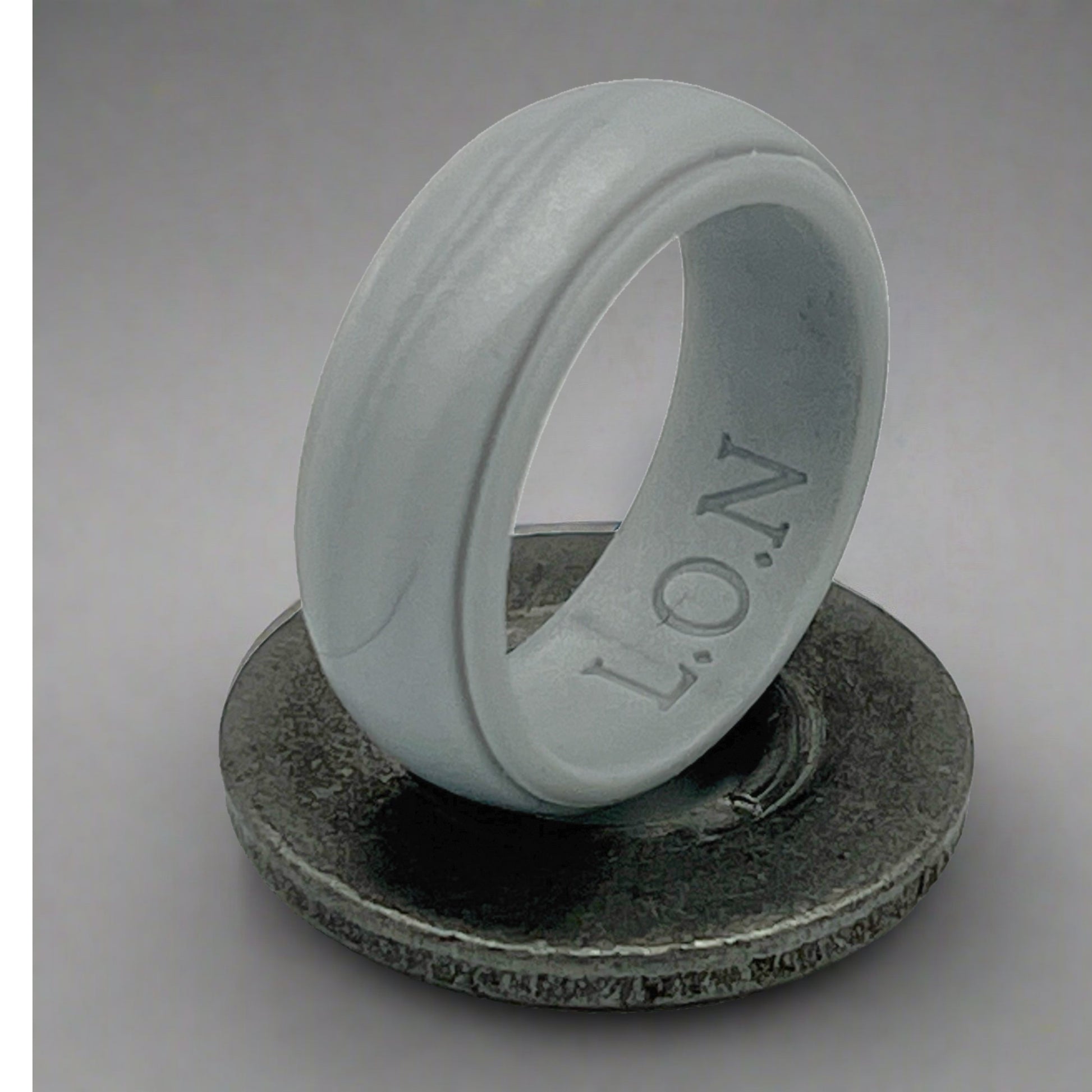 silicone ring, 8mm wide, weighs 1.2 grams, 